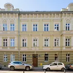 Mint&Jade Studio D